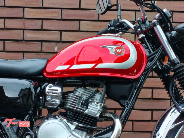 カワサキ W230 キャンディパーシモンレッド・エボニー｜カワサキ