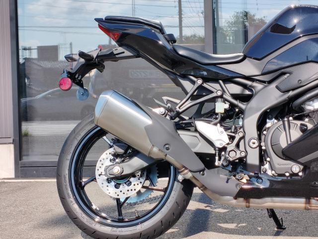 カワサキ Ninja ZX-25R SE メタリックスパークブラック カワサキ Ninja ZX-25R SE メタリックスパークブラック