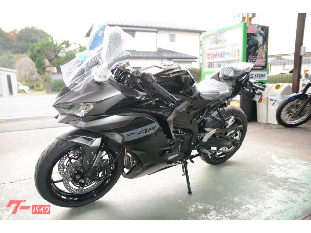 カワサキ Ninja ZX－4R SE 2026年モデル｜RS