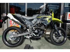 カワサキ　ＫＬＸ２３０ＳＭ　２０２６年モデル