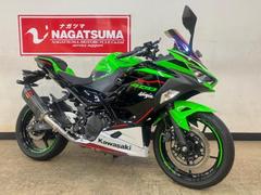 カワサキ　Ｎｉｎｊａ　４００　２０２２年モデル　ＫＲＴエディション　ワンオーナー車　別体型２．０ＥＴＣ・アクラポヴィッチ製マフラーカスタム