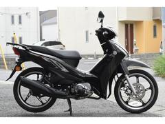ヤマハ　Ｔ１１５　グリップヒーター　メットイン　フューエルインジェクション　４速ミッション　自動遠心クラッチ