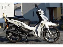 ヤマハ　Ｔ１１５　ワンオーナー　メットイン　フューエルインジェクション　４速ミッション　自動遠心クラッチ