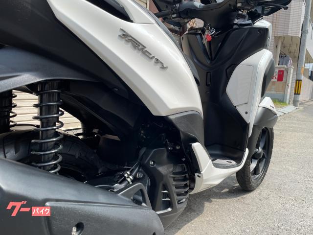 トリシティ125　純正　ロングスクリーン YAMAHA ヤマハ純正 トリシティ125/トリシティ155用 ハイ