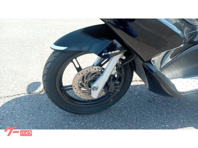 ホンダ PCX JF28 モリワキマフラー 社外サスCCバー付き｜モト