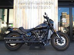 ＨＡＲＬＥＹ−ＤＡＶＩＤＳＯＮ　ＦＸＬＲＳ　ソフテイル　ローライダーＳ　認定中古車　２名登録車　クラッシュバー　ＶＰ　フェザータッチレバー