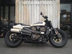 ＨＡＲＬＥＹ−ＤＡＶＩＤＳＯＮ　ＲＨ１２５０Ｓ　スポーツスターＳ　認定中古車　２名登録車　クリスタルコート　パッセンジャーシート＆ペグ　エンジンガード他