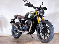 ＴＲＩＵＭＰＨ　スクランブラー４００Ｘ