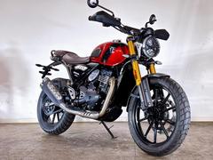 ＴＲＩＵＭＰＨ　スクランブラー４００Ｘ