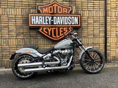 ＨＡＲＬＥＹ−ＤＡＶＩＤＳＯＮ　ＦＸＢＲ　ソフテイル　ブレイクアウト　２０２４年　正規ディーラー認定中古車