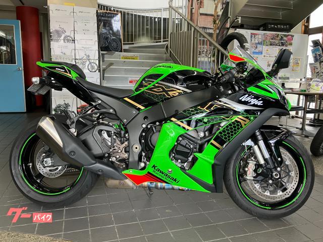 Ｎｉｎｊａ　ＺＸ−１０Ｒ　　　ＥＴＣ　フェンダーレス　バックステップ　ＵＳＢ