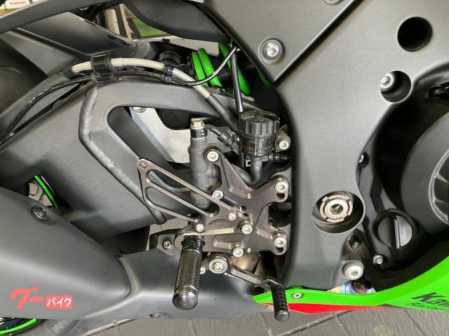 カワサキ Ninja ZX－10R ETC フェンダーレス、バック