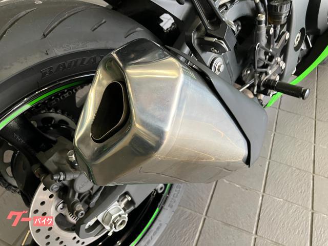 カワサキ Ninja ZX－10R ETC フェンダーレス、バック