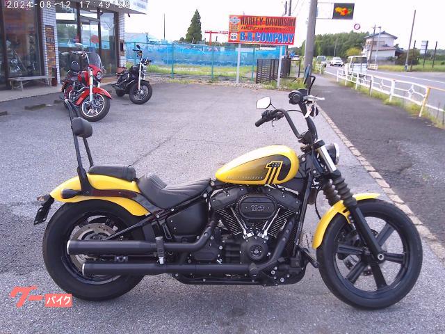ＦＸＢＢＳ　ソフテイルストリートボブ１１４　２０２３Ｙ　コブラスリップオンマフラー　クラッシュバー　シーシーバー　ＬＥＤウインカー