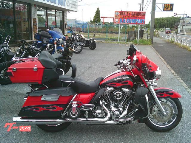 ＣＶＯ　ＦＬＨＴＣＵＳＥ５　２０１０ｙ　補助輪　マンババックギヤ　バンス＆ハインズマフラー付き
