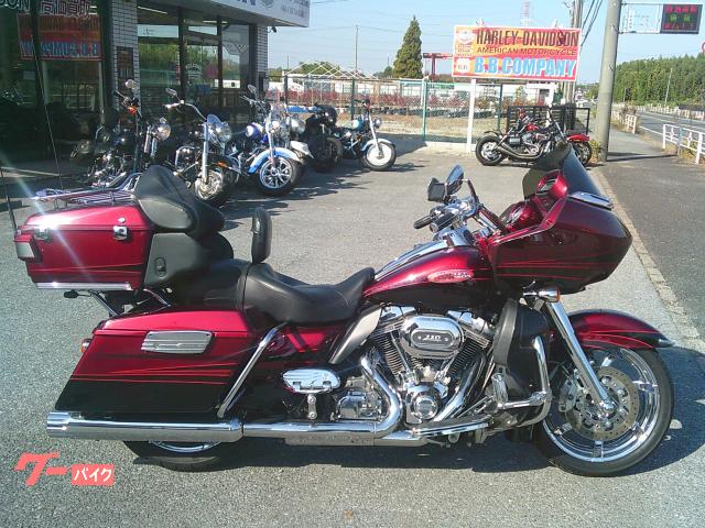 ＣＶＯ　ＦＬＴＲＵＳＥ　ロードグライドウルトラ　２０１１Ｙ　マンババックギヤ　スリップオンマフラー　インジェクションチューニング済