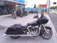 ＨＡＲＬＥＹ−ＤＡＶＩＤＳＯＮ　ＦＬＴＲＸ　ロードグライドカスタム　２０１０Ｙ　１２インチハンドル　スリップオンマフラー　ＥＧガード　ブルートゥースオーディオ他
