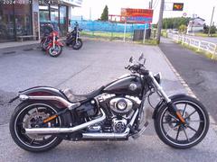 ＨＡＲＬＥＹ−ＤＡＶＩＤＳＯＮ　ＦＸＳＢ　ブレイクアウト　パイソンスリップオン　Ｋ＆Ｈシングルシート　フェンダーレスキット　サドルバッグサポート　ＥＴＣ付き