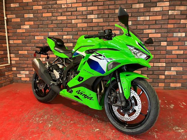 カワサキ Ninja ZX－25RR 2027年モデル 新車｜ビー