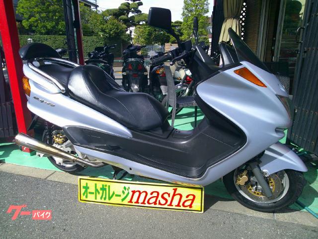 マジェスティ　　ショートスクリーン　スーパートラップマフラー　バックレスト仕様