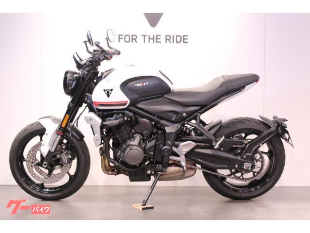 TRIUMPH トライデント660 バーエンドミラー・フレーム