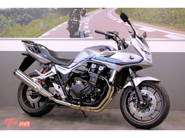 ＣＢ１３００Ｓｕｐｅｒ　ボルドール　スクリーン　ＥＴＣ２．０　ＵＳＢシングルソケット　エンジンガード　リアキャリア