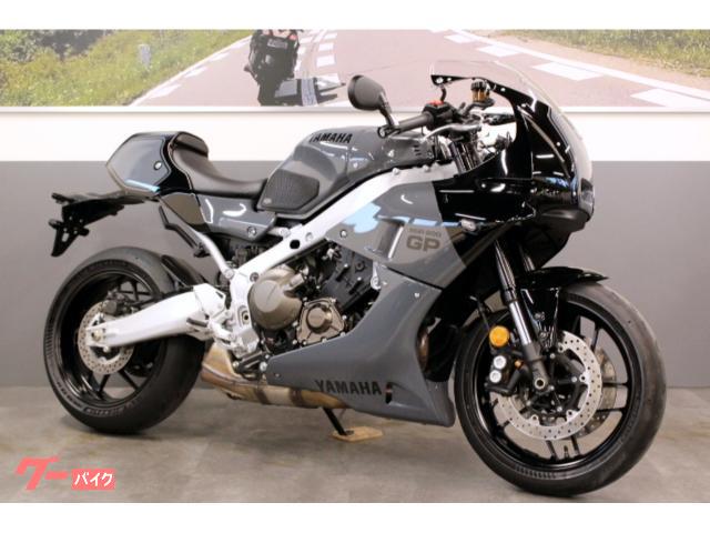 ＸＳＲ９００ＧＰ　グリップヒーター　アンダーカウル　シートカウル　タンクパッド