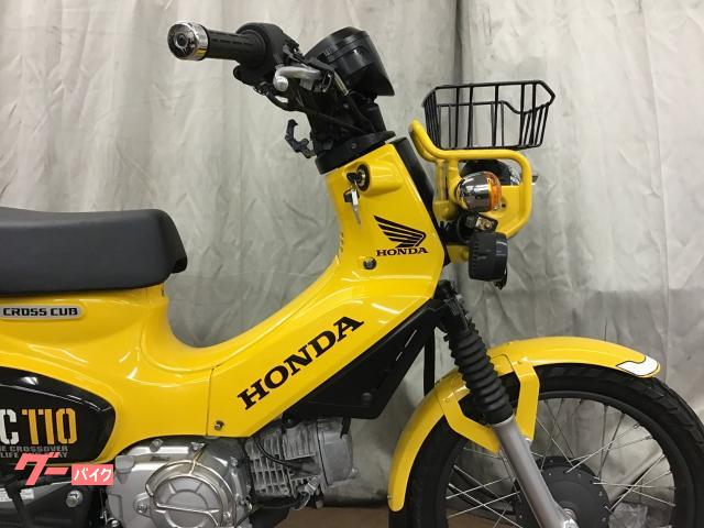 ホンダ クロスカブ110 21年 新品リアシート 新品Fバスケット