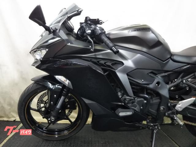 カワサキ Ｎｉｎｊａ ＺＸ－２５Ｒ ＳＥ グレーＭ ２０２２年式 