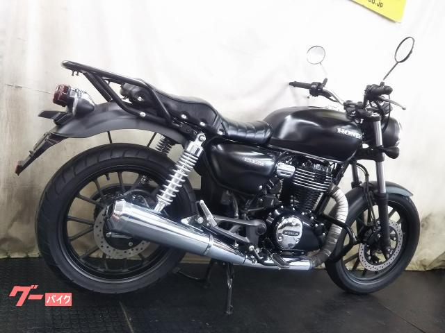 ホンダ GB350 マットブラック 2021年式 鋲打タックロール
