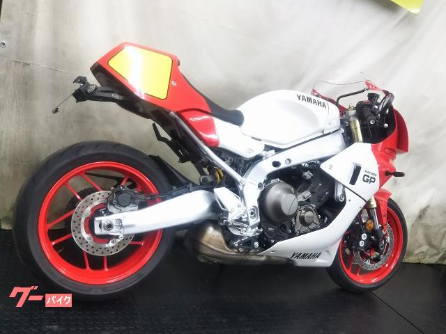 ヤマハ XSR900GP シルキーホワイト 2024年式 ワイズギア製