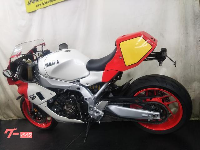 ヤマハ XSR900GP シルキーホワイト 2024年式 ワイズギア製
