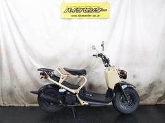 ホンダ　ズーマー　ハーベストベージュ　２００９年式　ストーンガード　ＫＩＴＡＣＯミニミラー　リアキャリア　メインキー有　インジェクション車