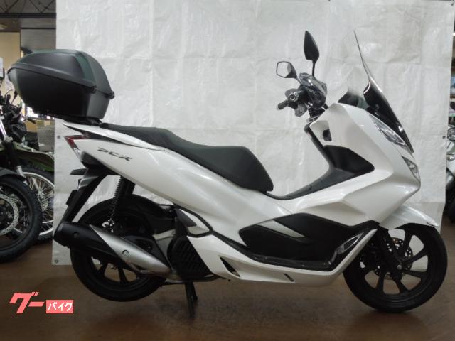 ＰＣＸ　２０１８年モデル　ＪＦ８１　純正リアボックス　ロングスクリーン