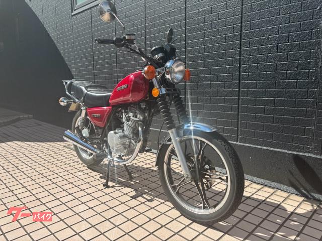 スズキ GN125H レッド 5速MT リアキャリア ギアポジション
