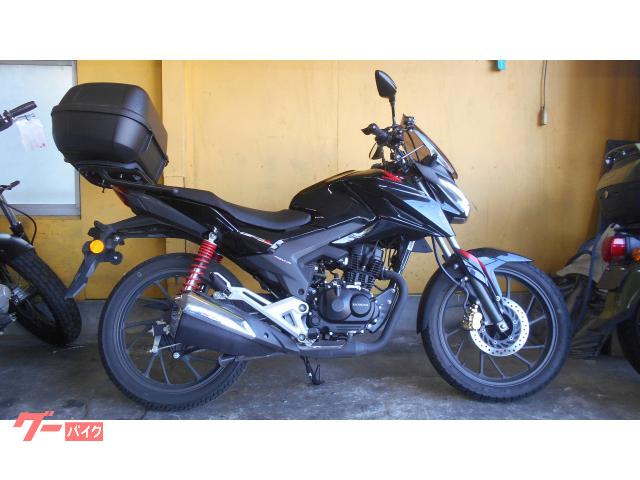 ＣＢＦ１２５Ｒ　バイザー　ＢＯＸ付き