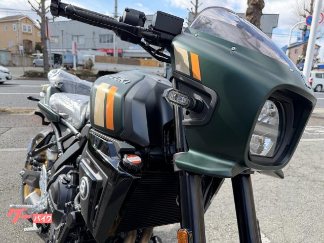 スズキ GSX－8TT ネオクラシカルストリート 並列2気筒 クイック