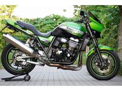 カワサキ　ＺＲＸ１２００　ＤＡＥＧ　ブレンボクラッチマスターシリンダー　ストライカーカーボンチェーンカバー