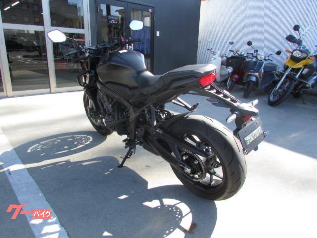 Honda CB650R ETC USBC — миниатюра 6