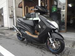 ヤマハ　シグナスＸカスタム多数社外マフラー装着済み