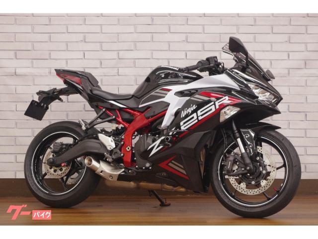 カワサキ Ninja ZX－25R SE ベビーフェイス製エンジン