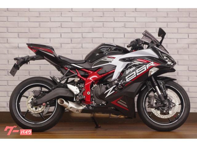 カワサキ Ninja ZX－25R SE ベビーフェイス製エンジン