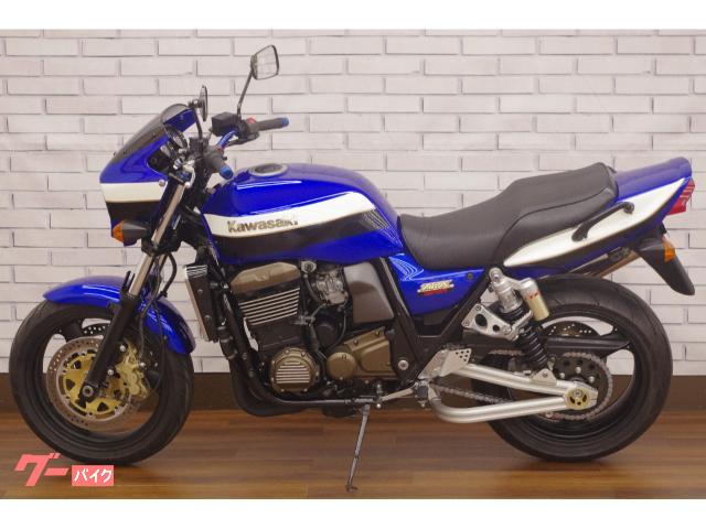 カワサキ ZRX1200R 2002年モデル ハンドルバー変更済