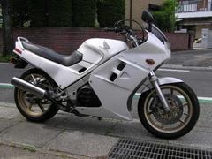 ホンダ　ＶＦＲ７５０Ｆ　インターセプター