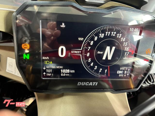 DUCATI V4 R — миниатюра 2