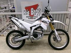 ヤマハ　ＷＲ２５０Ｒ　ＥＴＣ・ＳＰ忠雄パワーＢＯＸ・ウインカー・ハンドル・フェンダレスキット他付