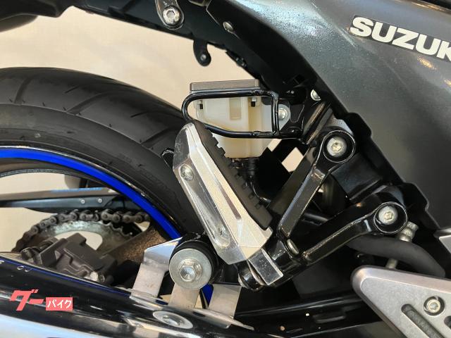 スズキ GSR250F リヤキャリア グリップヒーター USB