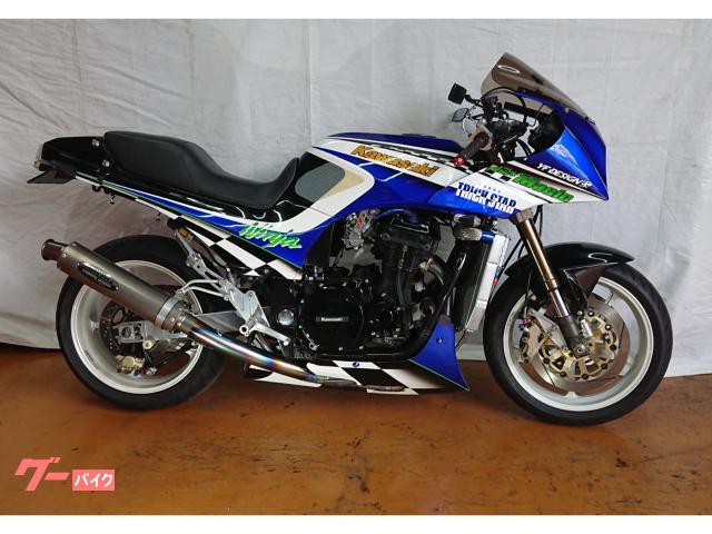 カワサキ GPz900r a14 補強入りフレーム