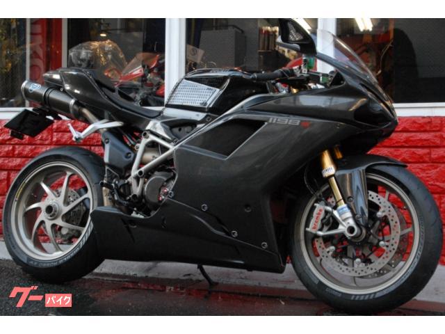 大特価 Ducati1198sシングルシートカウル 黒 シート Abhivadan Org In