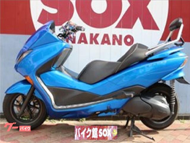 ホンダ フォルツァ ｚ フロントフェイス変更 ミラーカスタム バックレスト装備 東京都 バイク館ｓｏｘ中野店 8501278b30200827002 の中古バイク 新車バイク Goo バイク情報